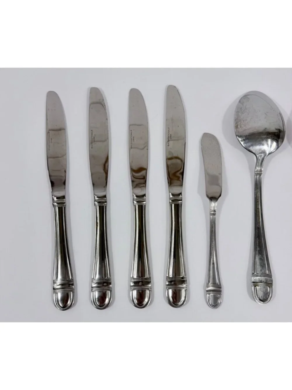 International Silver INS669 Pattern Set Of 8 Stainless Steel Replacement Flatwar